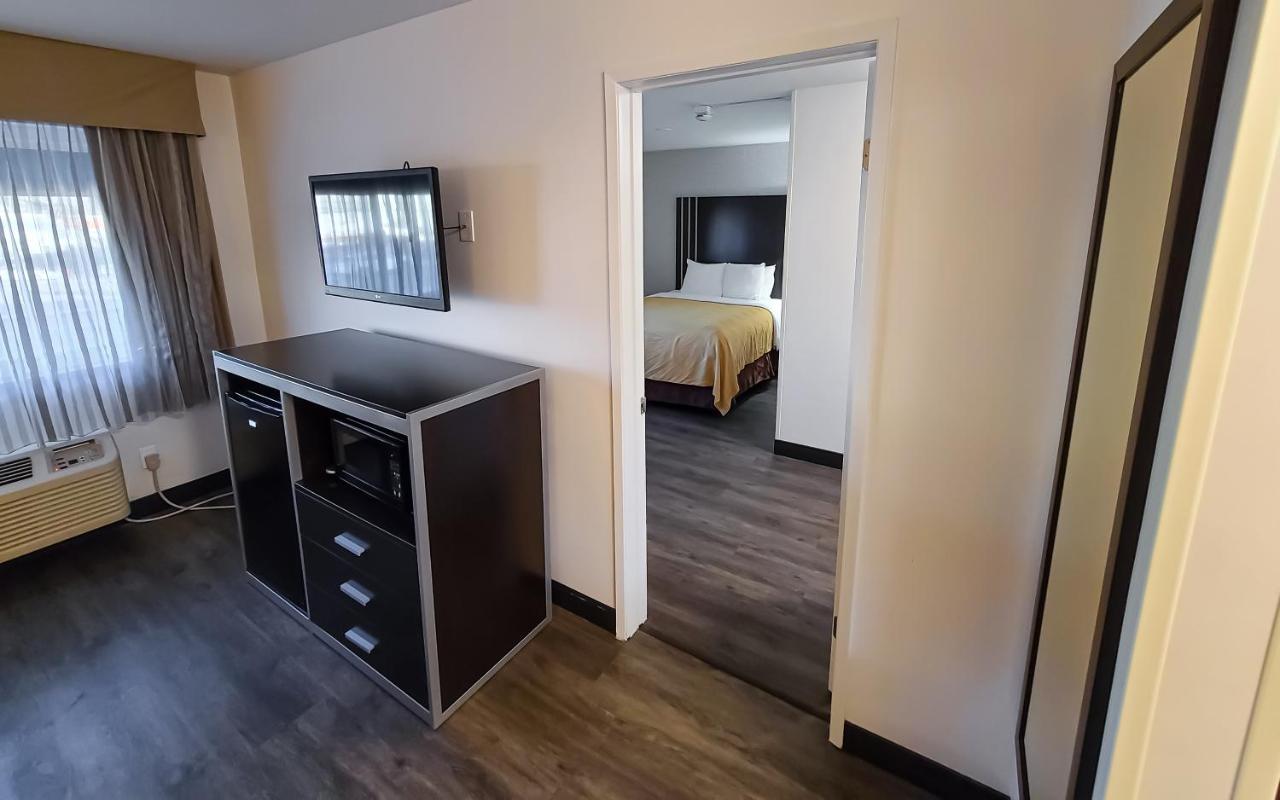 Quality Inn Burbank Airport Buitenkant foto