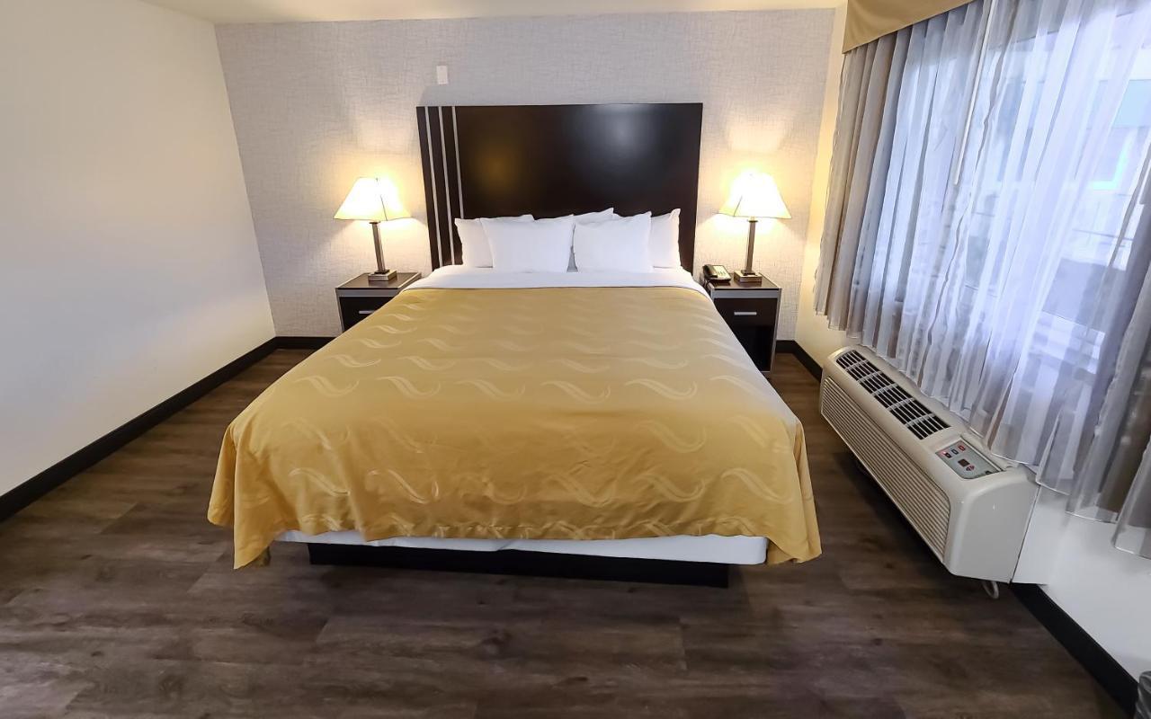 Quality Inn Burbank Airport Buitenkant foto